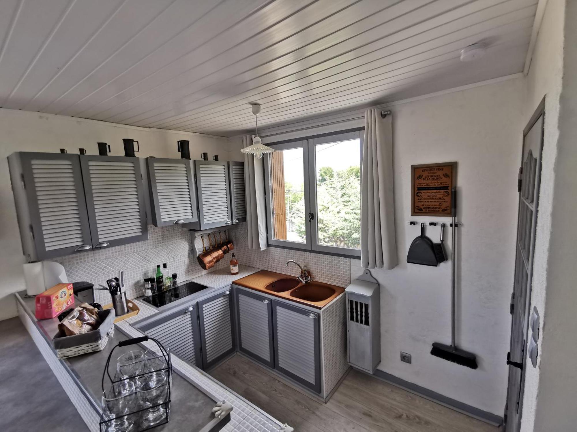 Guest House Provencal Vitrolles  Phòng bức ảnh