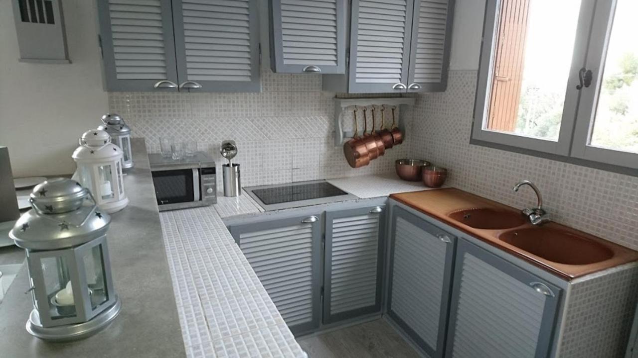 Guest House Provencal Vitrolles  Ngoại thất bức ảnh